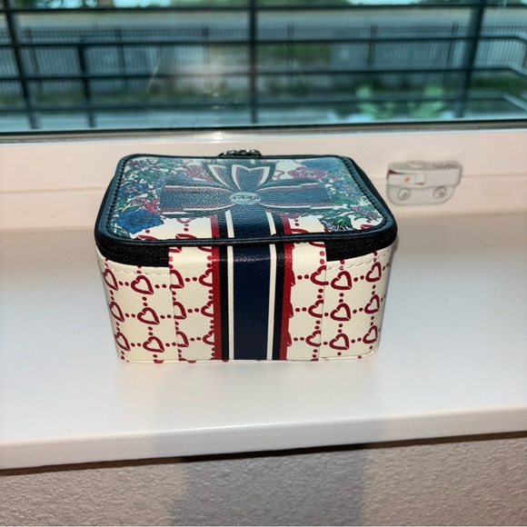 Brighton BE BEAUTIFUL Jewelry Case Leather - Picture 2 of 3